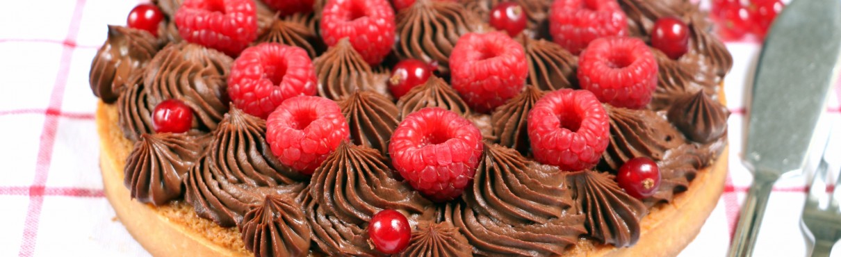 טארט שוקולד, אגוזים ופירות יער