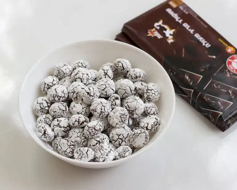 מיני עוגיות שוקולד מושלגות